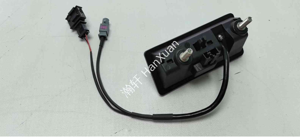 5N0827566AA-HX is suitable for Volkswagen Audi trunk handle, luggage compartment tailgate switch with camera