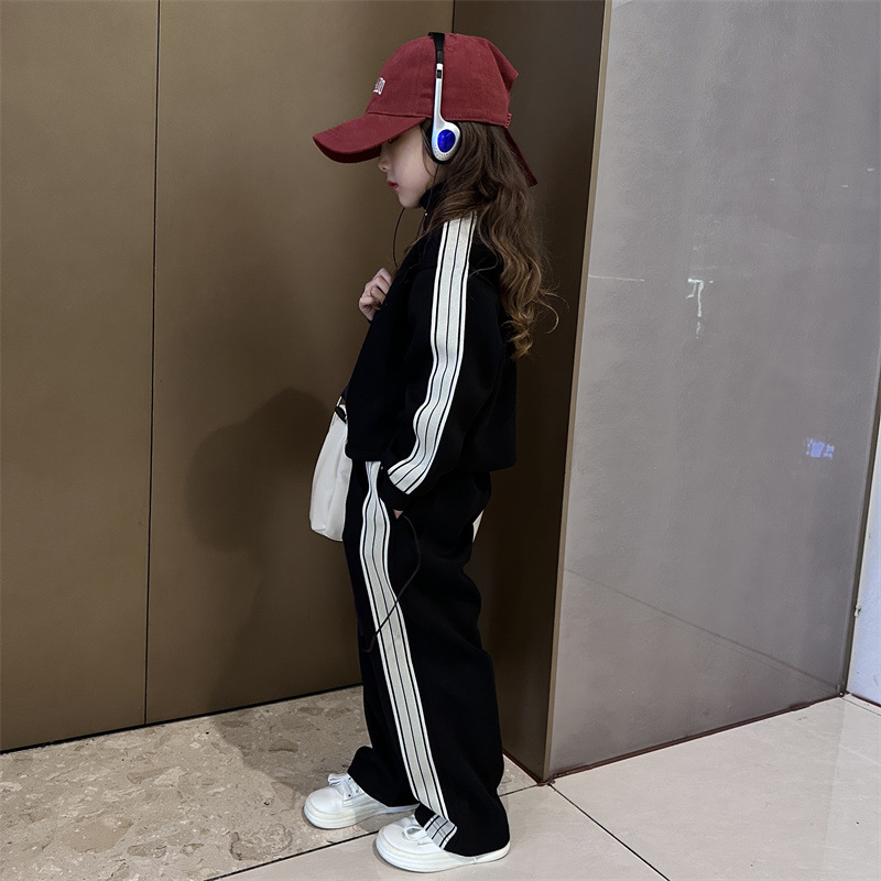 Girls' Sports Set 2023 Spring Autumn New Korean Edition Fashionable Baby Long Sleeve Casual Sweater and Pants Two_voghion.com