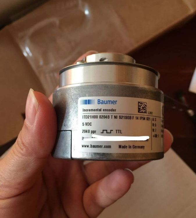 瑞士Baumer多圈绝对值编码器EAL580-SC0.5WPT.13160.A堡盟