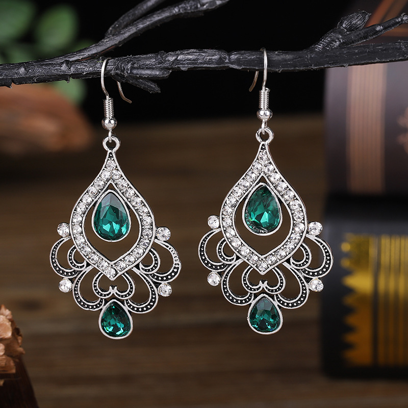 creative hollow new full diamonds lace alloy earrings female fashion jewelry wholesalepicture3