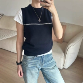 女式牛仔裤;休闲裤;女式T恤