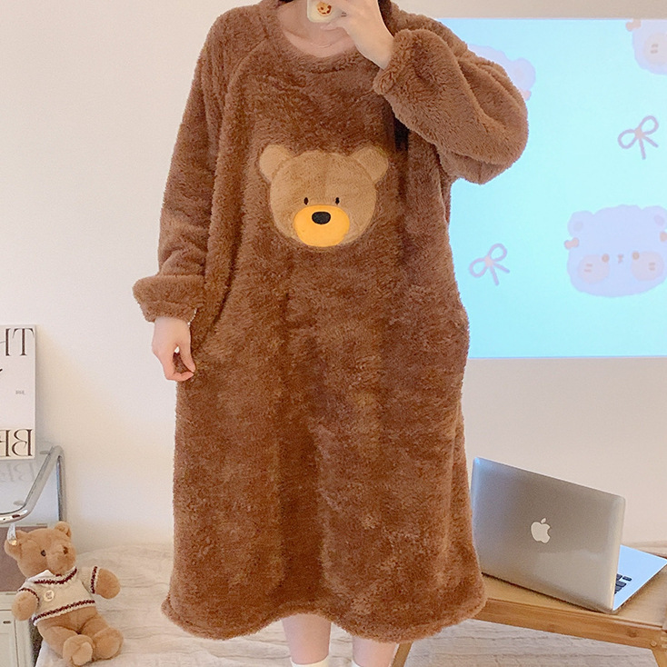 Autumn and Winter flannel nightdress pullover embroidered pajamas Women's Mid-length dress sweet home wear dress can be worn outside Autumn and Winter flannel nightdress pullover embroidered pajamas Women's Mid-length dress sweet home wear dress can be worn outside