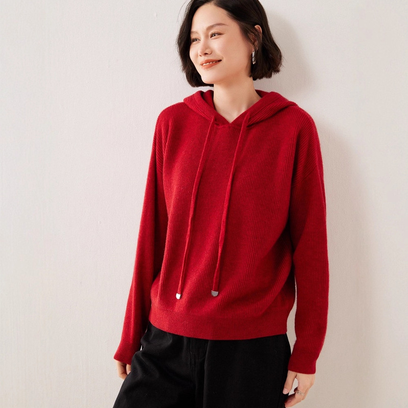 Christmas Red Cashmere Hooded Knitwear for Women, New Autumn and Winter Style, Loose Hooded Sweater, Casual New Year Red Outfit