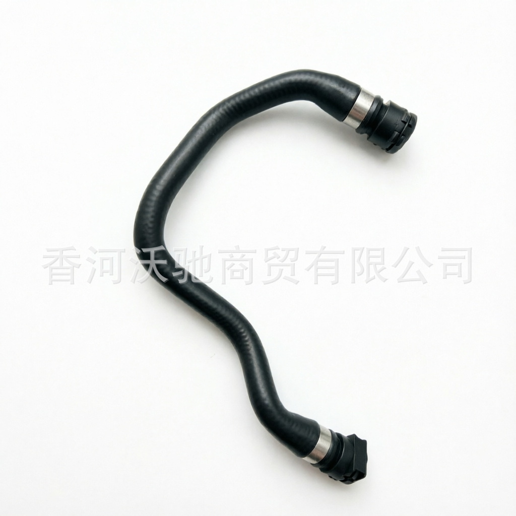 PCH001140 is suitable for Jaguar Land Rover Range Rover 2002-2009 hose radiator engine coolant