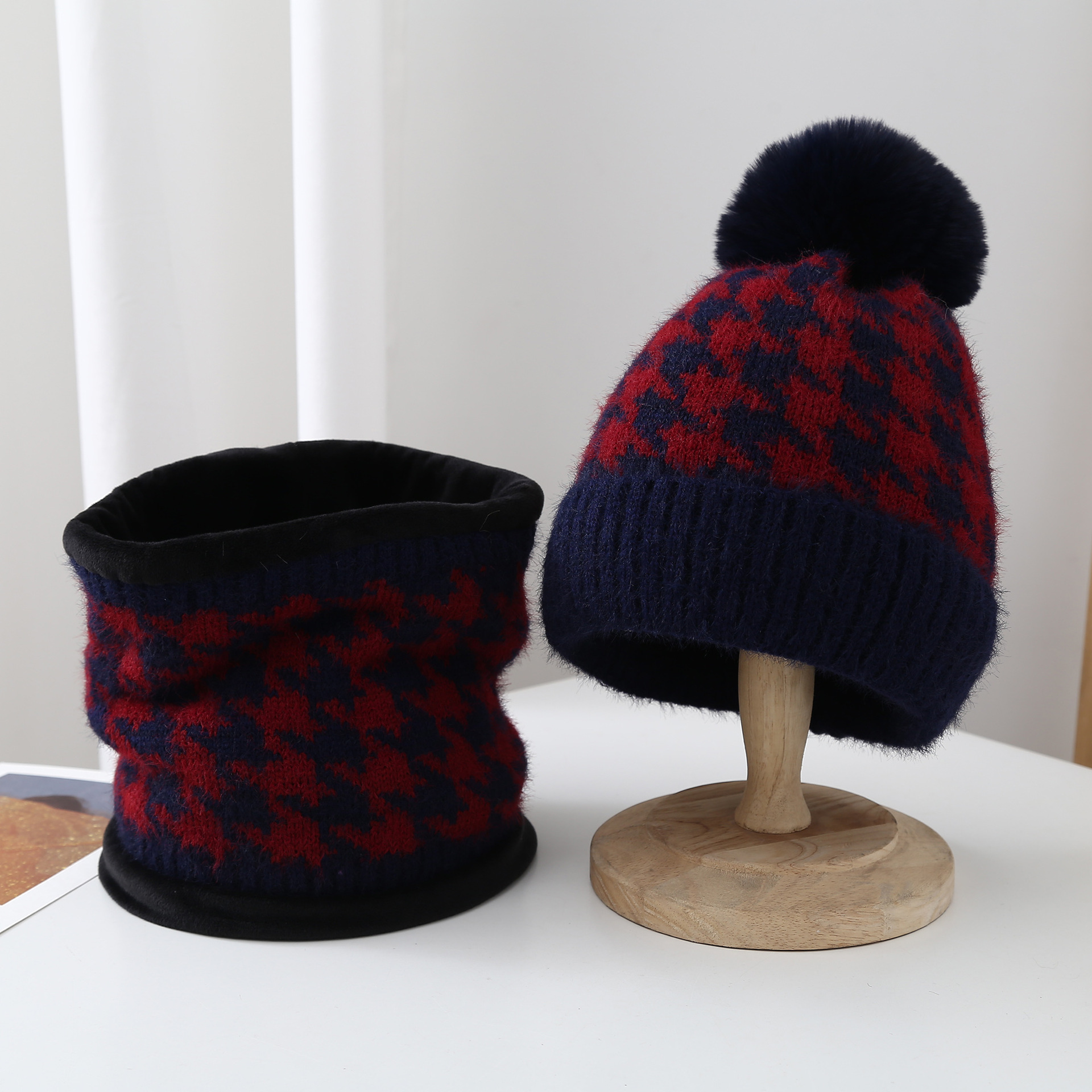 Sombrero de las mujeres de invierno moda estilo coreano sombrero de lana bufanda traje de dos piezas moda juventud moda gruesa caliente de punto sombrero image 9
