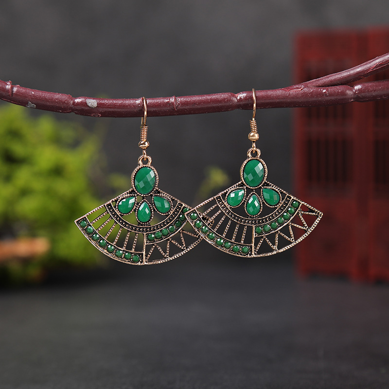 1 Pair Retro Water Droplets Metal Plating Zircon Women's Drop Earrings display picture 10