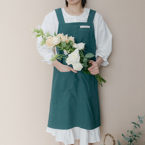 Japanese and Korean Cotton Linen Apron Minimalist Style Wide Shoulder Straps Solid Color Water-Resistant Washable Cotton Home Kitchen Apron for Women Wholesale Apron Waist