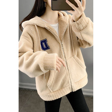 �����ӽq�Ӻ񶬿�����Ů����2023�W���r�ж���һ�w�qŮʿ�l�����