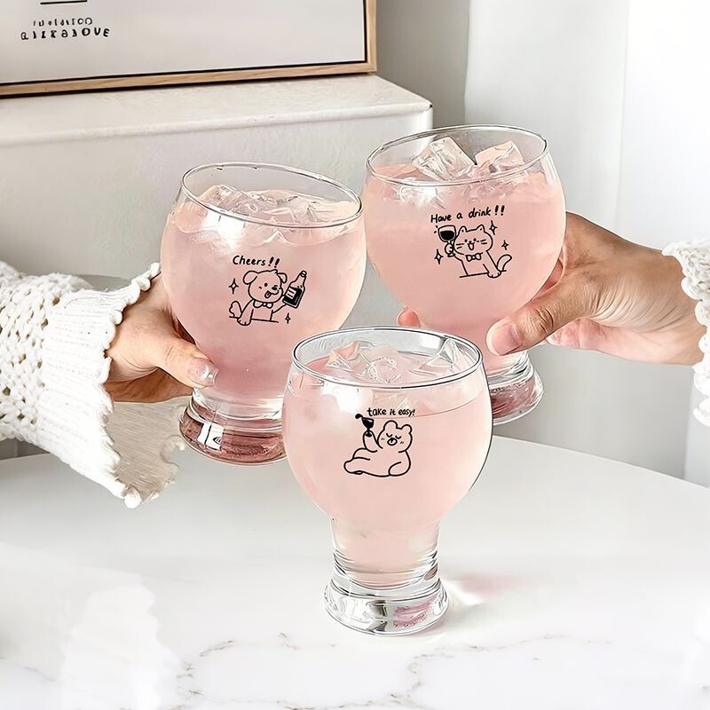 Beer glass, beautiful wine glass, wide-mouth glass cup, new high-value design for home use, suitable for milk, juice, and beverages Beer glass, beautiful wine glass, wide-mouth glass cup, new high-value design for home use, suitable for milk, juice, and beverages