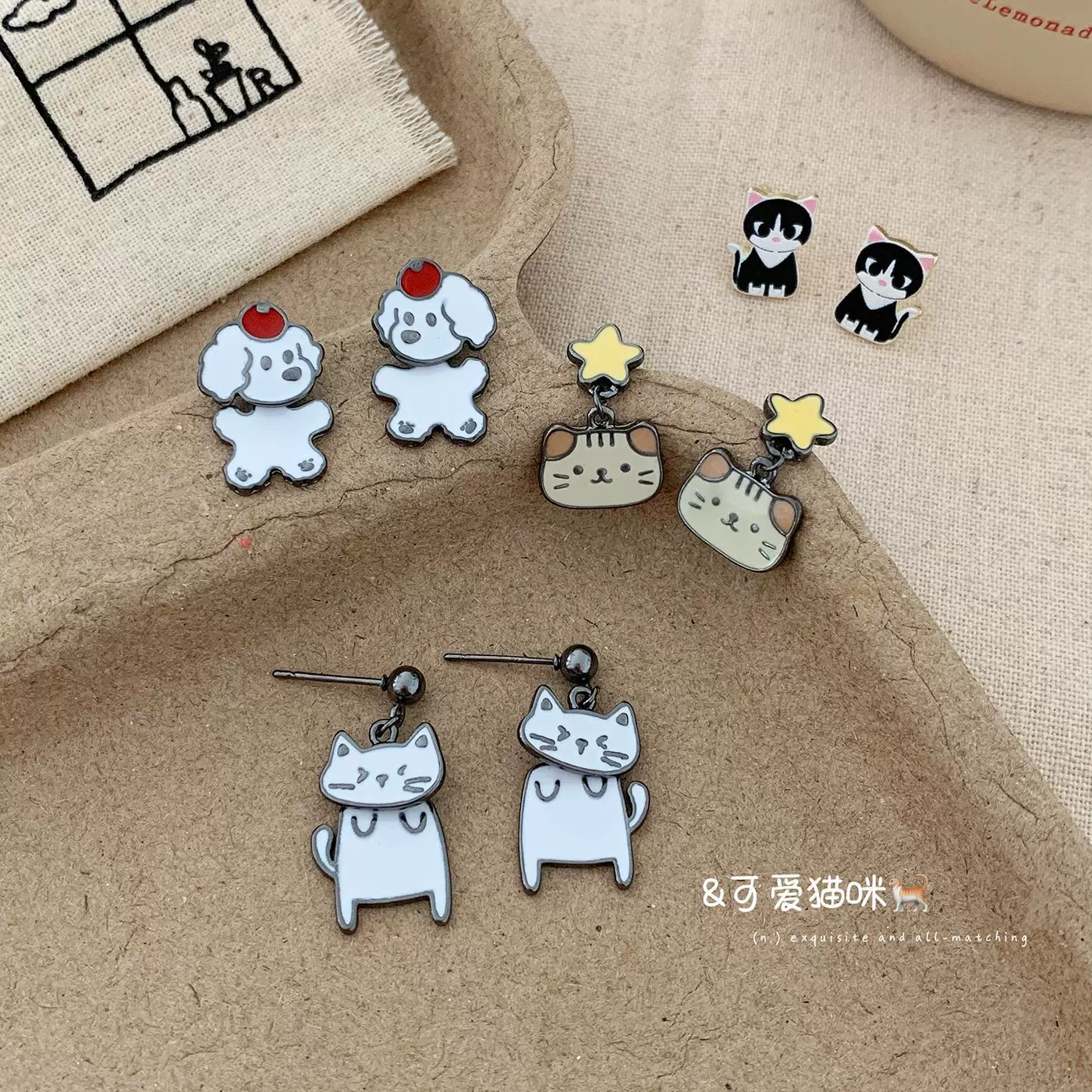 卡通立体可爱滴油狗狗猫咪耳钉女银针精致甜美设计感趣味百搭耳饰