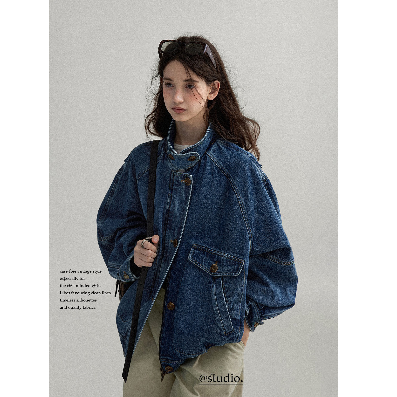 Nordic Vintage Style/Washed Denim Texture Stand-Up Collar Color-Blocking Oversized Bomber Jacket Spring Coat for Women
