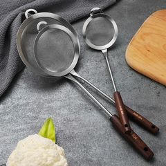 304 Stainless Steel Deep Strainer Ladle, 30-Mesh Kitchen Multi-Functional Spoon with Wooden Handle—Ideal for Soy Milk Filtration and Oil-Separating Hot Pot Dipping
