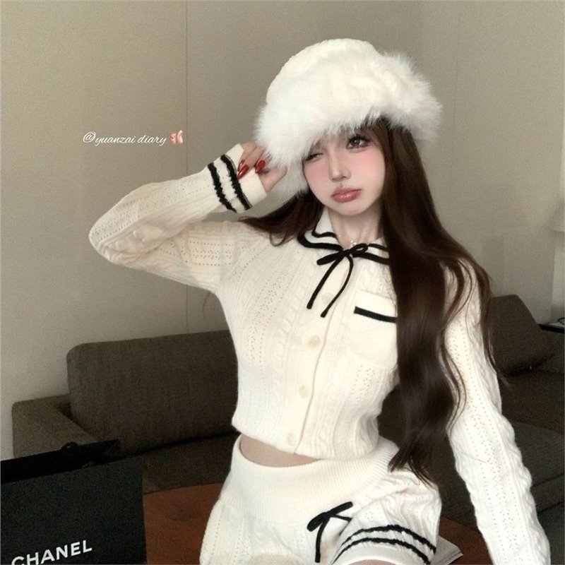 甜美奶乖套装撞色娃娃领长袖针织开衫女秋冬高腰半身裙短裙两件套|undefined