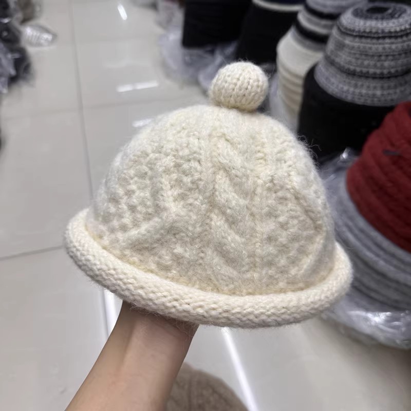 可爱减龄小毛球纯色麻花针织毛线帽子女秋冬保暖卷边针织帽地主帽|undefined