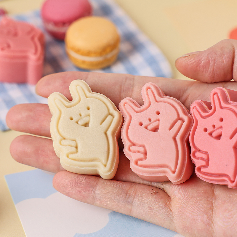 手压冰皮月饼模具批发25克绿豆糕点中秋立体模型可爱2022新款创意