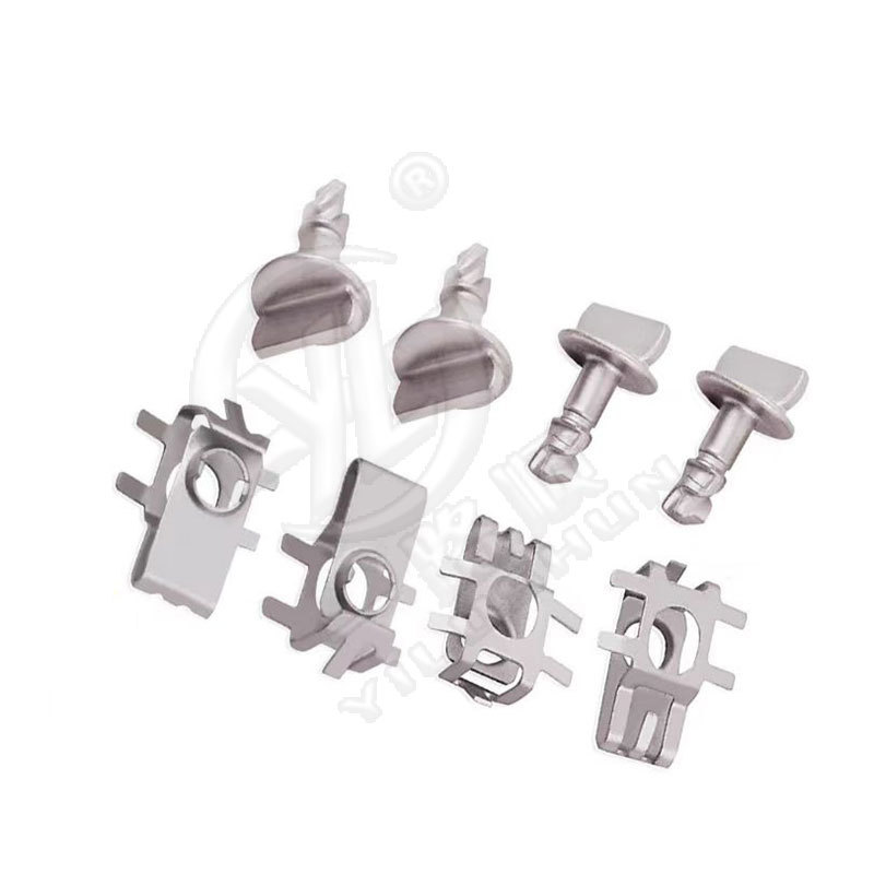 Adecuado para Ford importado Sharp Explorer Motor Placa de protección inferior Tornillo deflector clip Perno de hebilla de hierro J688