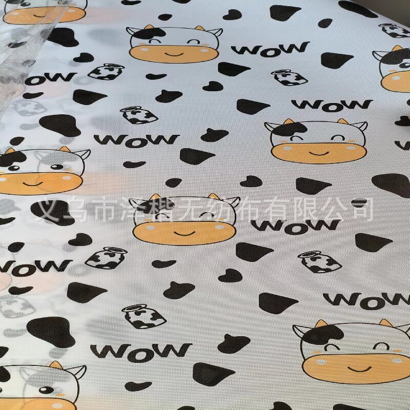 批发衣篓收纳印花无纺布箱包覆膜防水PP无纺布野餐垫厂家现货直供