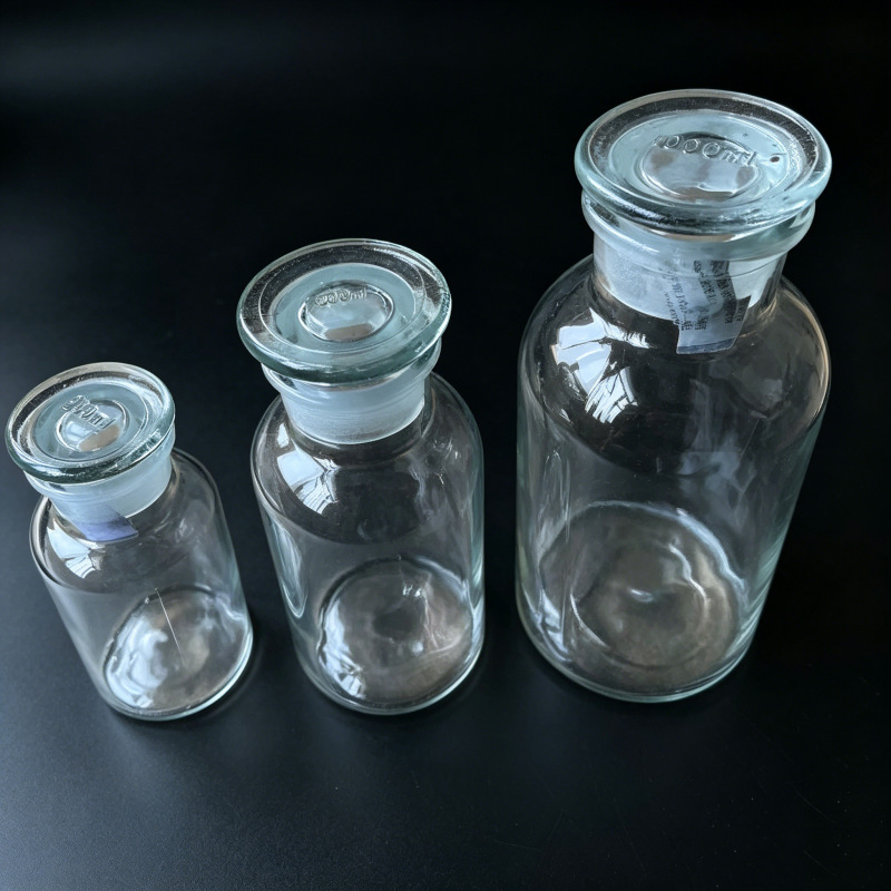 试剂瓶棕白广口小口大口细口白色茶色试剂瓶250ML500Ml125/1000Ml
