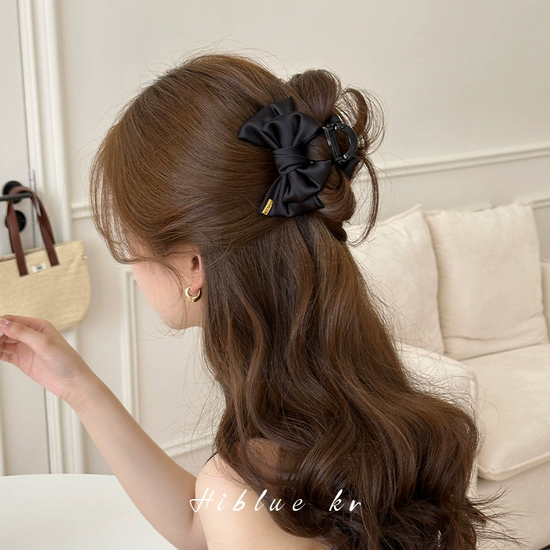 Черная большая ракушка- Crab? Wait crab pin with bow hairgrip shark