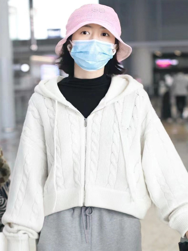 Zhou Yutong Same Style Hooded Knitted Sweater Twist Cardigan Outer Wear All-match Small Women's Coat 2023 New Sweater