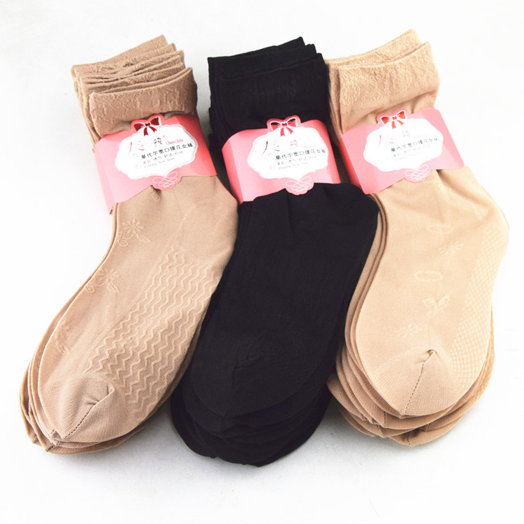 Spring and Autumn Belt Silk Stockings Women's Short Non-slip Jacquard Middle-aged Velvet Women's Stockings Thickened Short Stockings