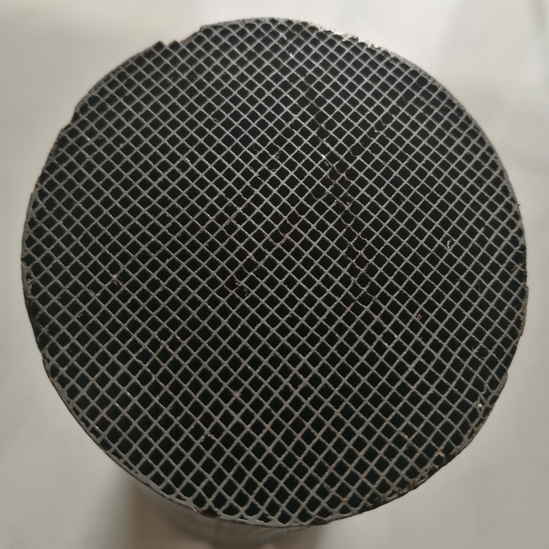 DOZ-710W（Φ130×50）厂家直销蜂窝状臭氧分解催化剂