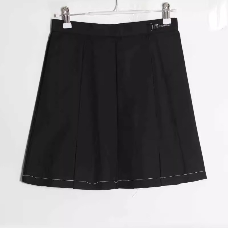 Solid color student pleated skirt for students