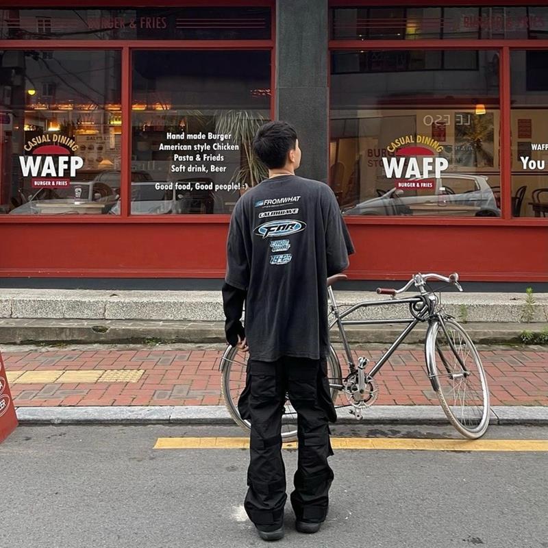 Camiseta de manga corta Cleanfit de estilo coreano, con estampado de carreras de autos, lavada, descolorida y desgastada, de tendencia