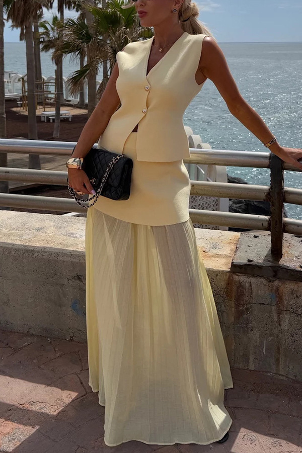 140g Weight Sleeveless Sleeve Length Polyester Fabric Type Skirt Co-ord Set Sets Type 2 Pieces Set Quantity Daily, Street Occasion V Neck Neckline Slim Fit Type Solid Color Pattern Summer Season Women's Gender Elegant, Simple Style Style Daily Street Women's Elegant Simple Style Solid Color Polyester Skirt Co-ord Set Skirt Sets 9