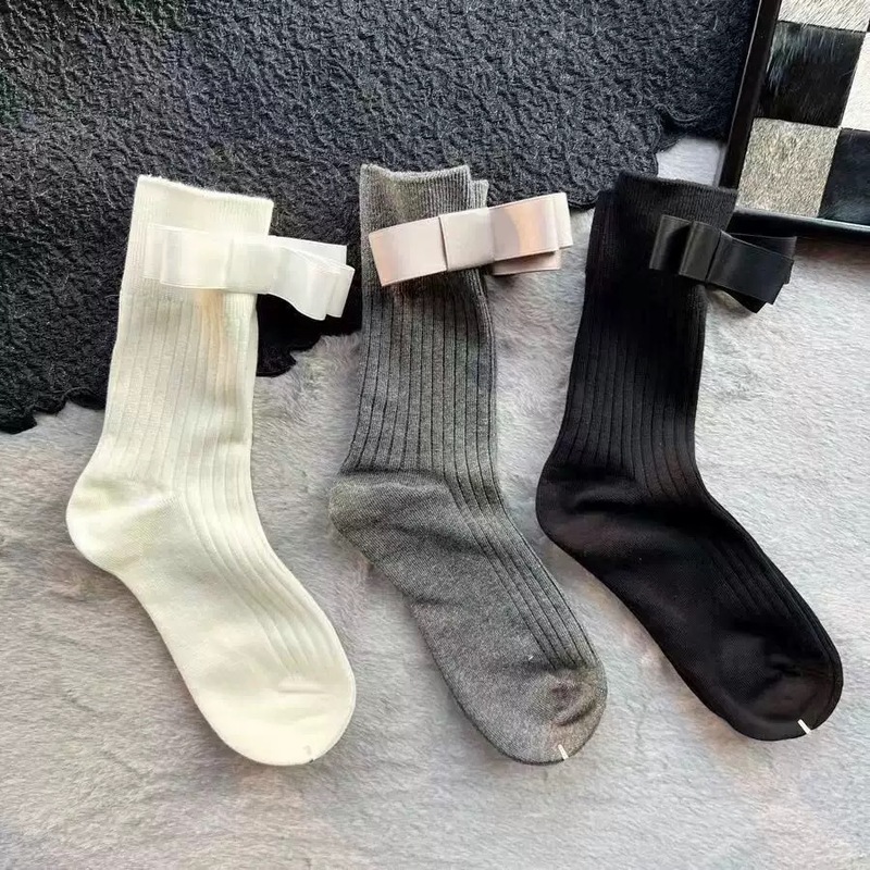 中筒法式风黑白灰竖条纹显瘦百搭蝴蝶结走秀款中筒堆堆袜诸暨批发|undefined