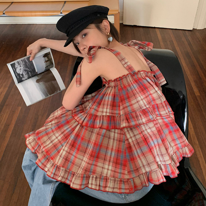 法式甜美格纹度假风木耳边露肩上衣2025夏季宽松娃娃衫吊带背心女