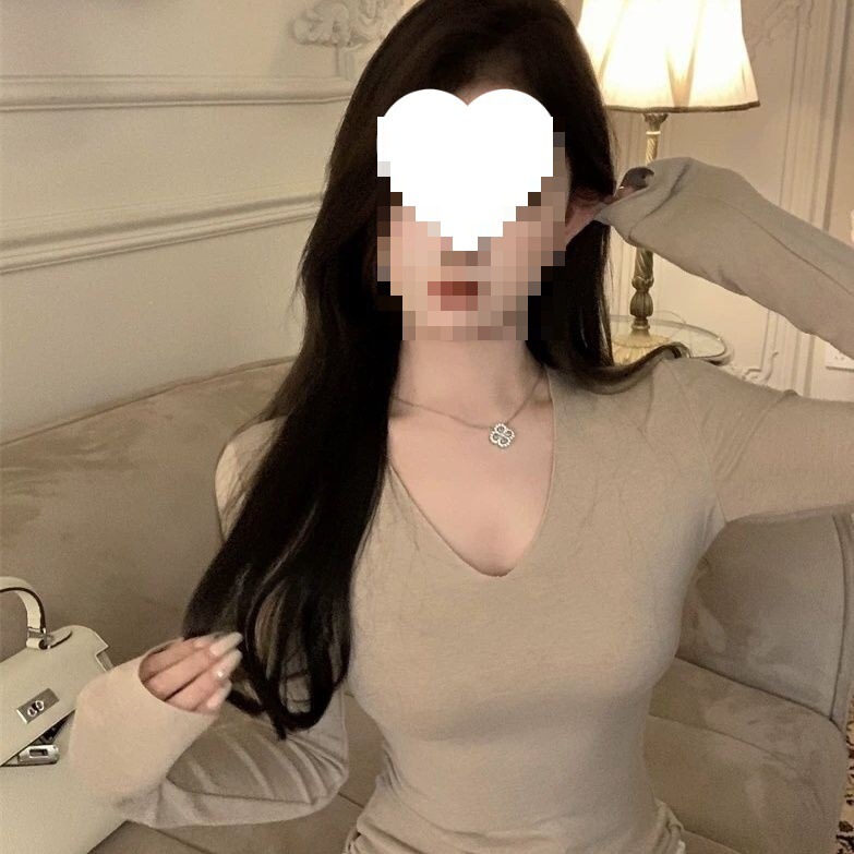 Sexy V-Neck Top for Women, Autumn and Winter American-Style Coffee-Colored Long-Sleeve T-Shirt, Base Layer with Khaki Underneath