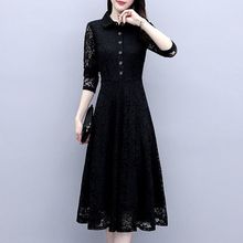 黑色蕾丝加绒连衣裙女冬季新款气质修身妈妈遮肚过膝打底裙子