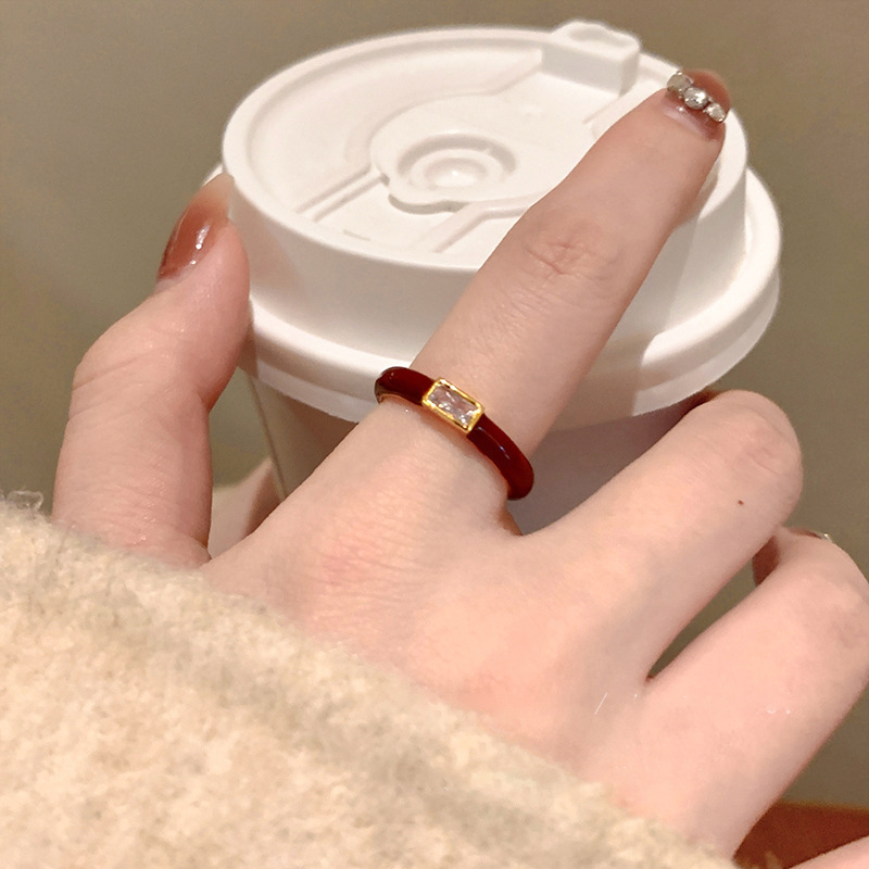 Anillo de apertura de espiga de circonio de vintage medieval anillo de todo fósforo de nicho femenino joyería de alta gama de lujo ligero retro