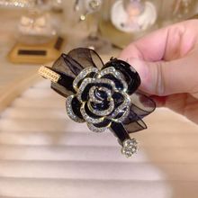 小香风轻奢优雅山茶花抓夹高级网纱蝴蝶结发夹字母标半扎夹刘海夹