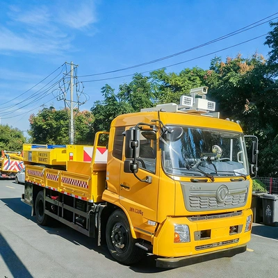 Yol təhlükəsizliyi bufer maşını Anti-Collision Buffer Truck Highway Maintenance