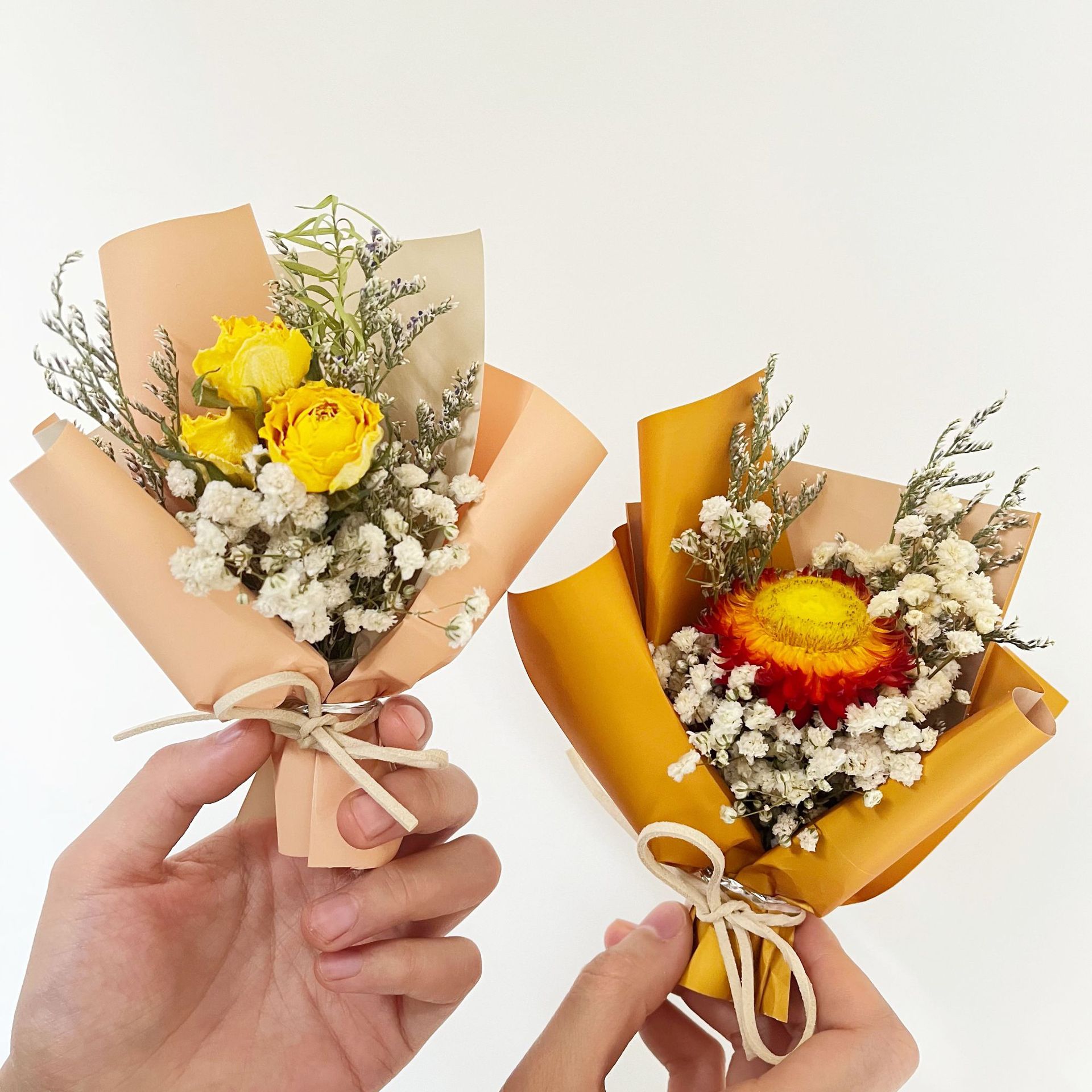 Mini Fresh Bouquet Of Dried Roses,Mini Exquisite Souvenirs,Baby's Breath,Mother's Day Decorations520
