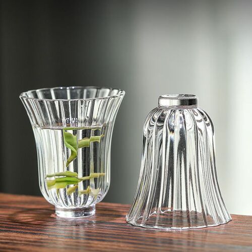 Japanese-style small tea cup, high temperature resistant, handmade transparent striped glass Kung Fu tea set, tea cup, master cup, small and fresh