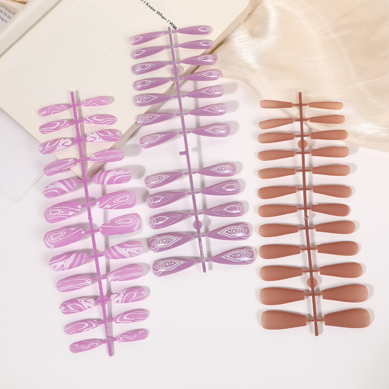 Solid color simple cat's eye hand-worn artificial nails finished sweet temperament white nail patch wholesale