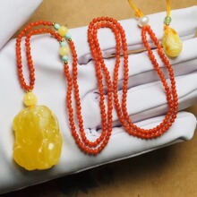 天然蜜蜡雕刻貔貅吊坠鸡油黄蜡质浓郁项链长款项饰弟子珠文玩配饰