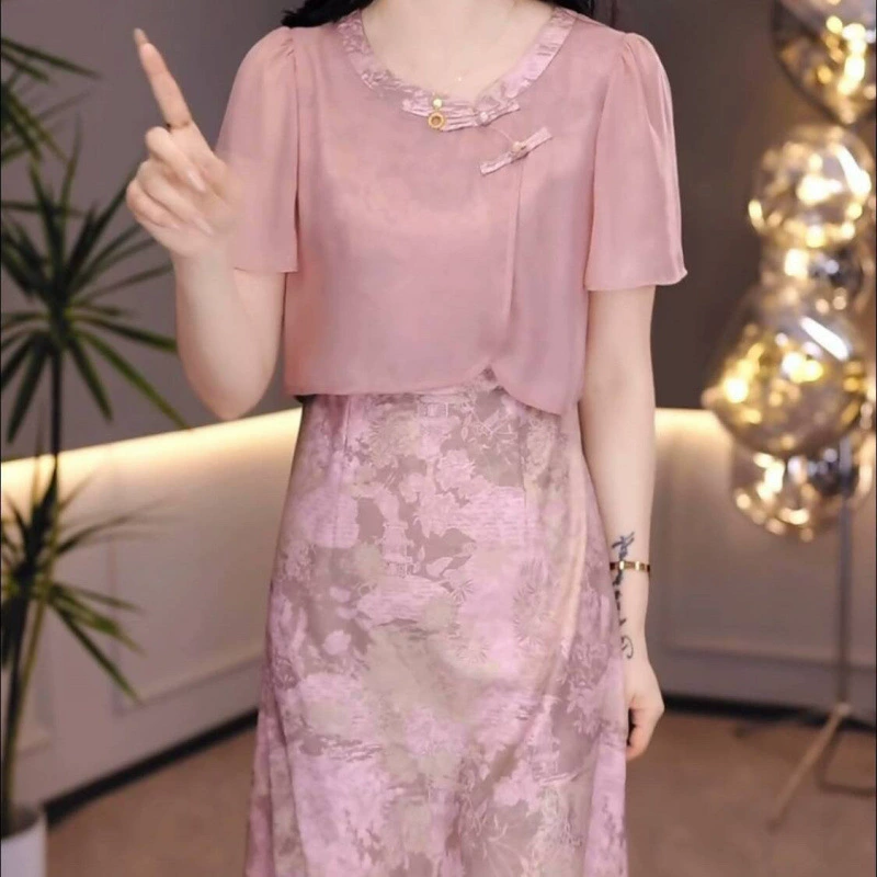 Высококачественное платье-фейк с эффектом утягивания талии, летний новый стиль 2025, китайский стиль, юбка с пряжкой, омолаживающая.