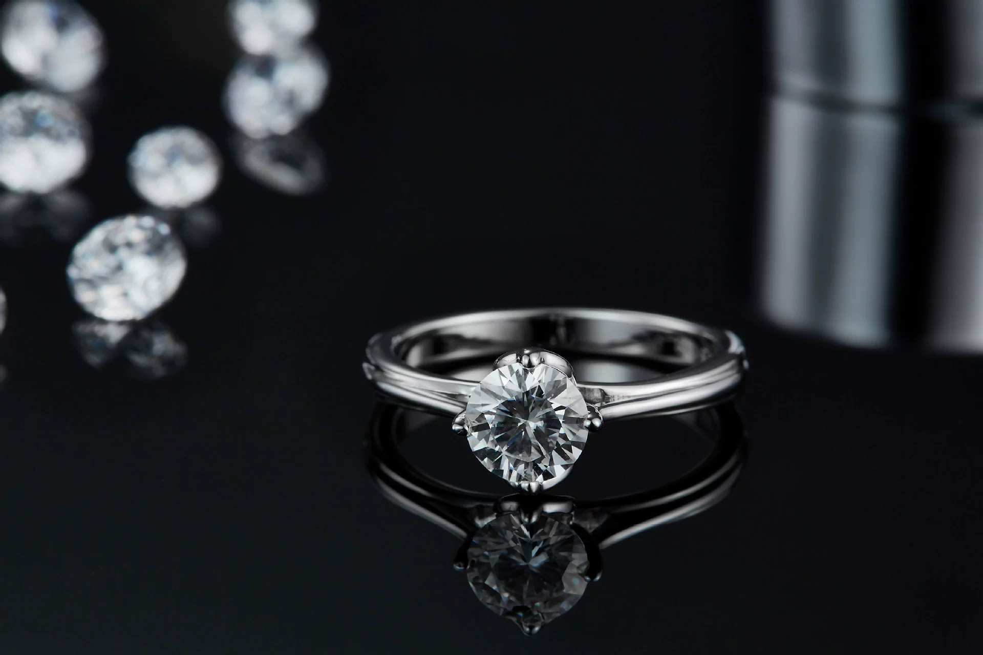 华莎珠宝 Ring with stone, classic accessory for St. Valentine's Day, 1 carat