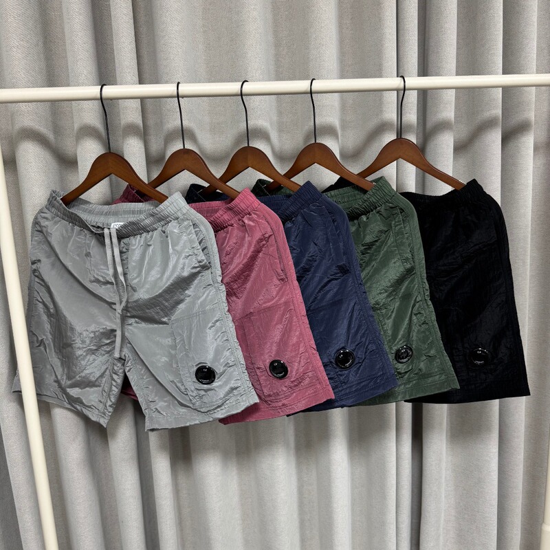 Summer Cp Metallic Reflective Nylon Shorts for Men, Trendy Brand Loose Casual Outdoor Sports Shorts, Street Fashion Style Summer Cp Metallic Reflective Nylon Shorts for Men, Trendy Brand Loose Casual Outdoor Sports Shorts, Street Fashion Style