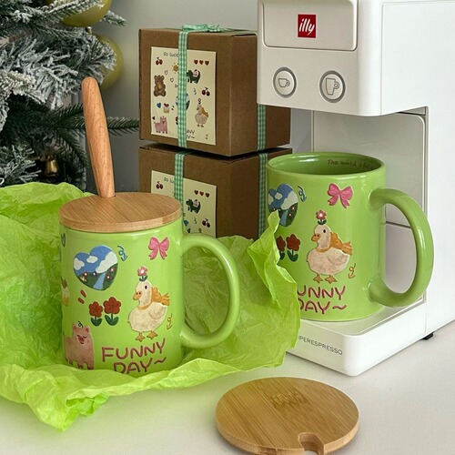 Original design cute cream cup graffiti bear mug ceramic cup home water cup girly heart gift box