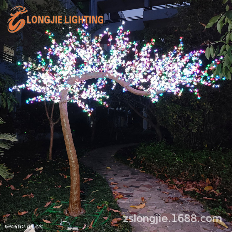 2592�� ��2.2�� ӭ������ �߲�ͬ���� RGB��ɫ����