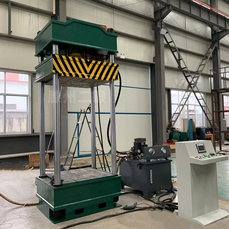 液压机 四柱三梁式全封闭500T 滕州市厂家制造专业定做