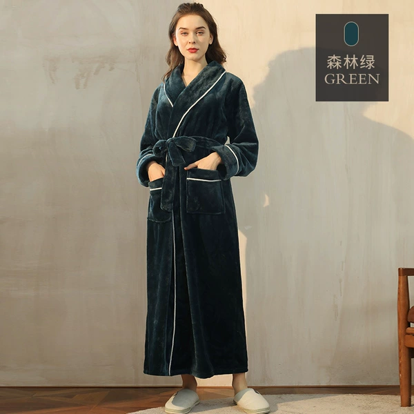 Forest green girl model