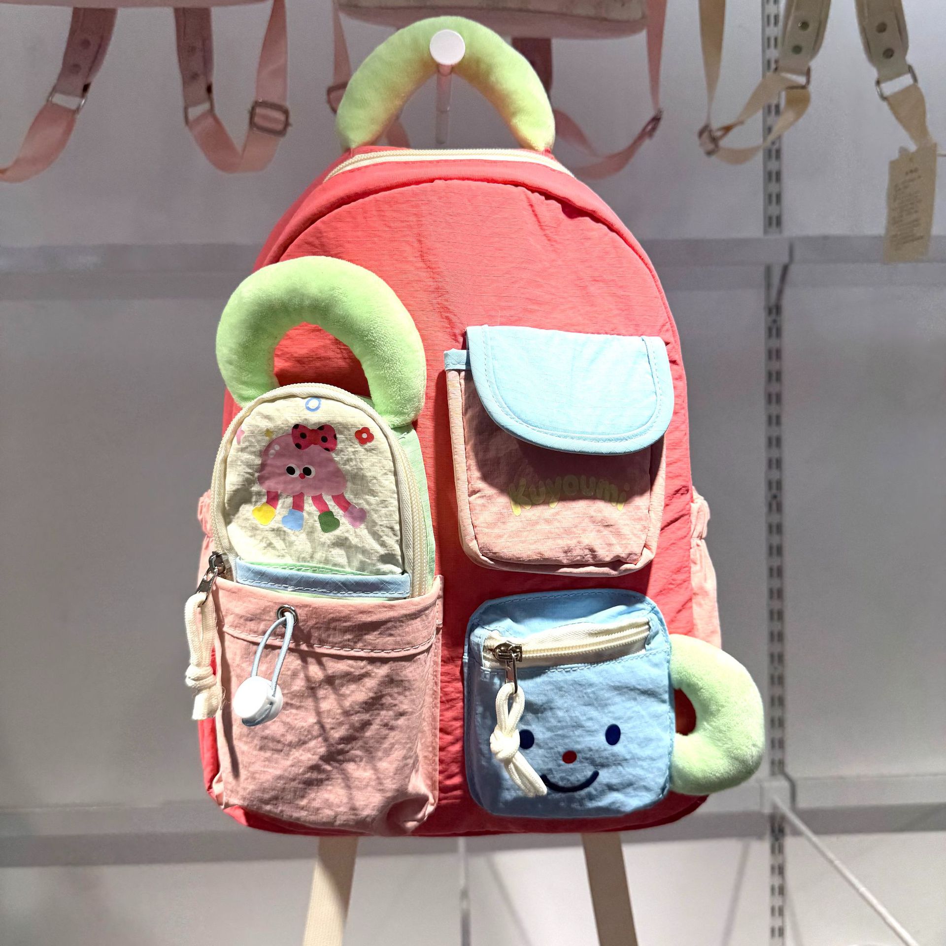 Mochila de dibujos animados para niños, mochila pequeña, 7 - 9 - 11 - 13 años, bolsas de moda para niños y niñas, color caramelo, ligero