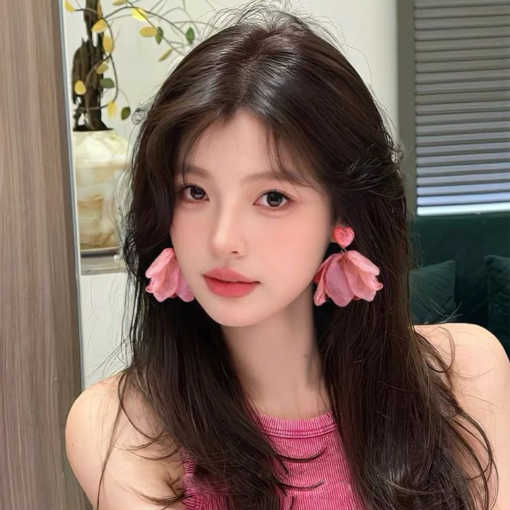 Pendientes de malla de pétalo de dopamina Pendientes de estilo de vacaciones junto al mar de estilo nuevo estilo caliente Pendientes de temperamento exagerado de todo fósforo al por mayor