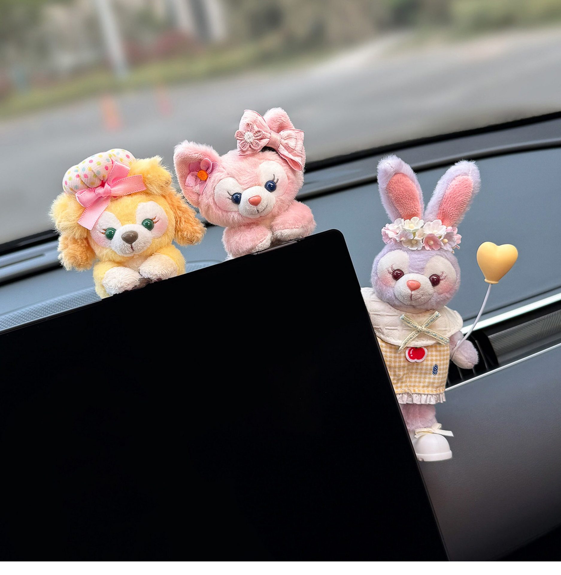 2026 New Car Ornaments for the Dashboard Screen, Car-Mounted Dolls, Display Interior Decorations, Belle and Stellalou